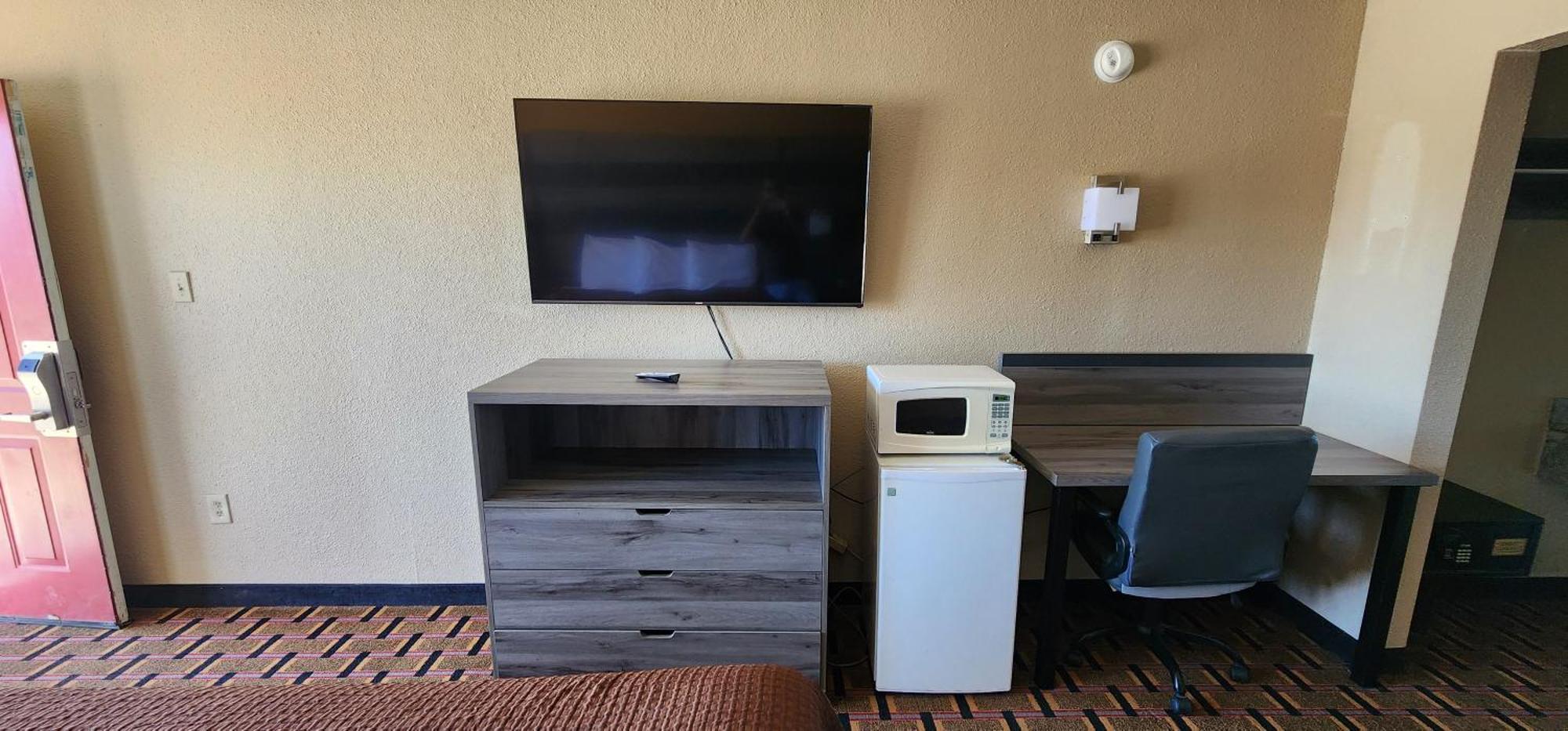 Super 7 Inn Midland Kültér fotó