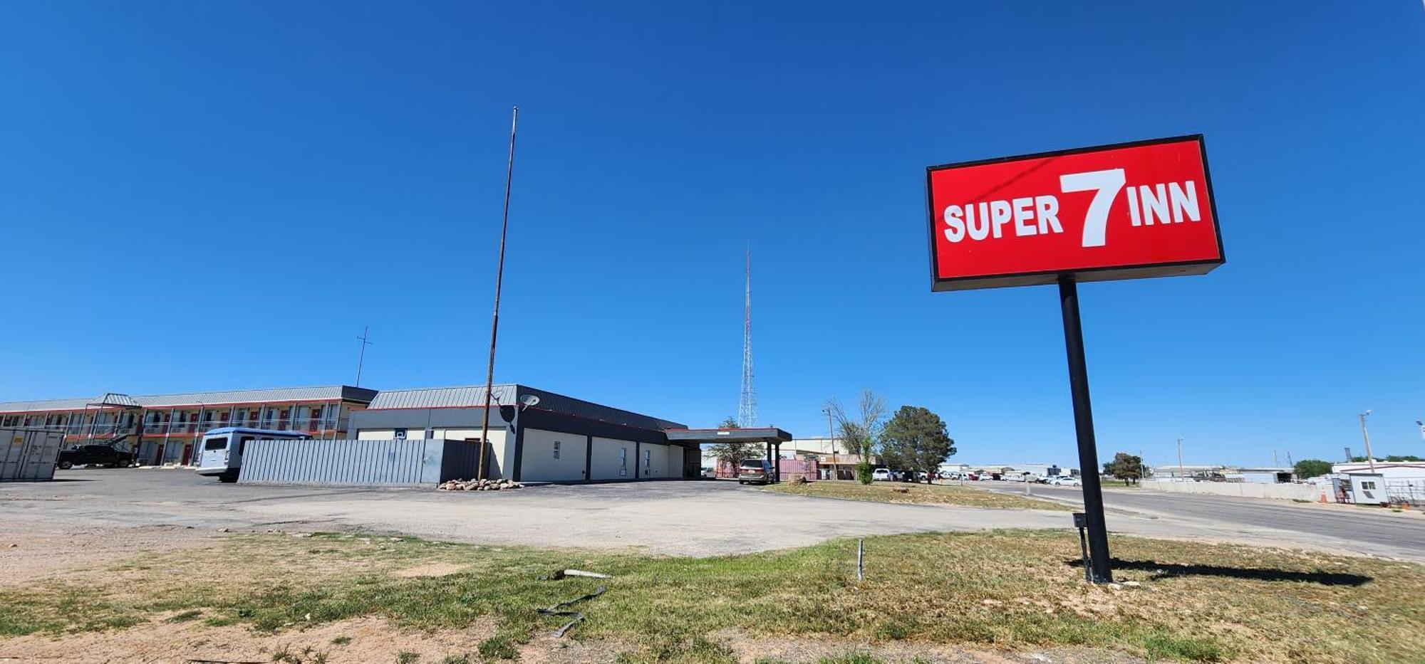 Super 7 Inn Midland Kültér fotó