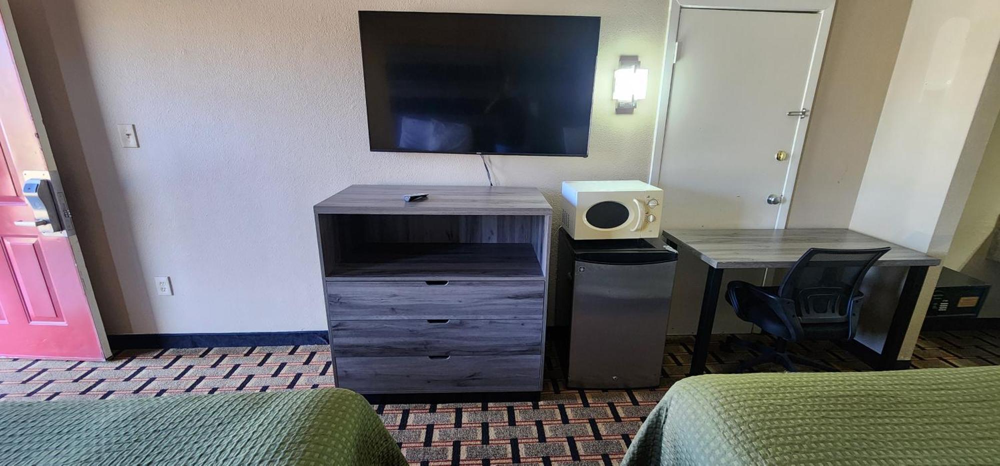 Super 7 Inn Midland Kültér fotó